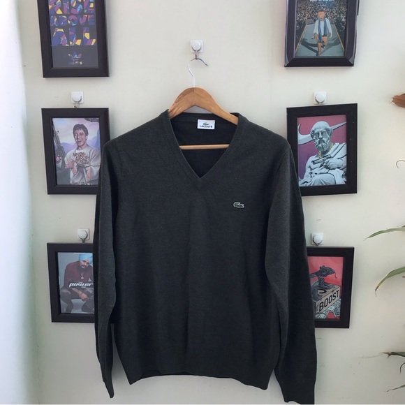 Lacoste sweater (S-M) - Picture 3 of 7